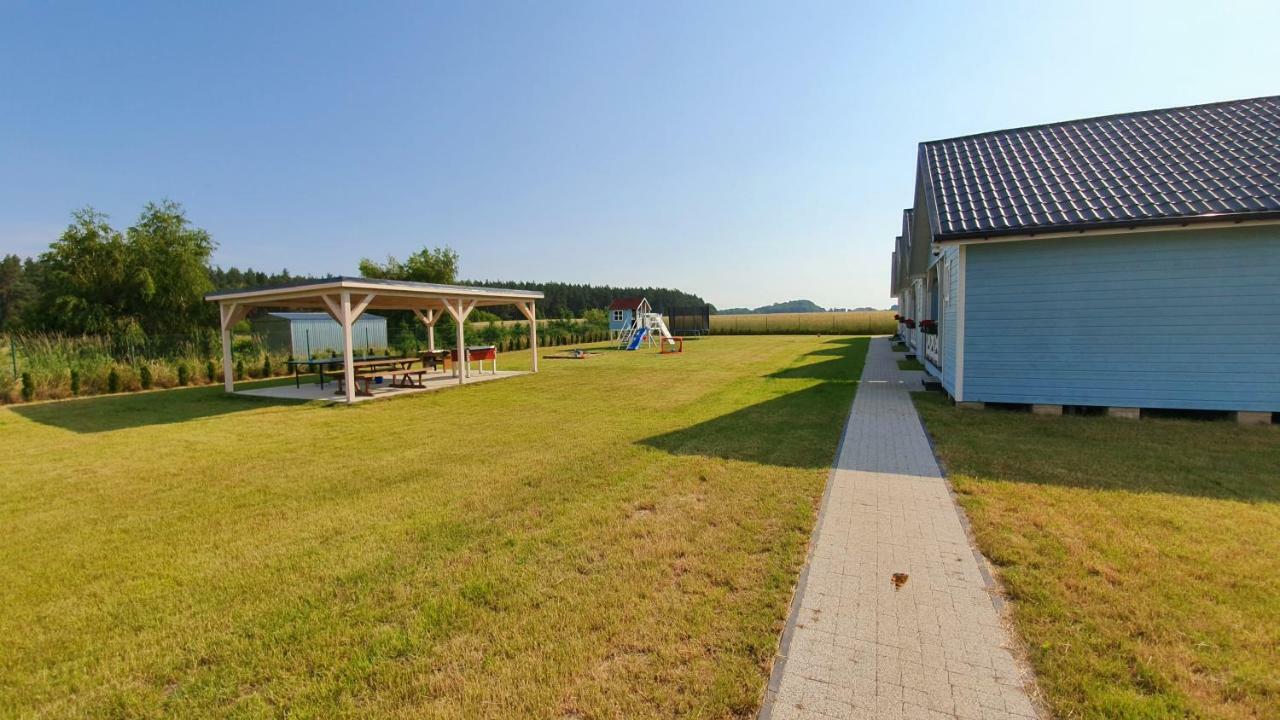 Domki Pozdrowie Rusinowo  Exteriör bild